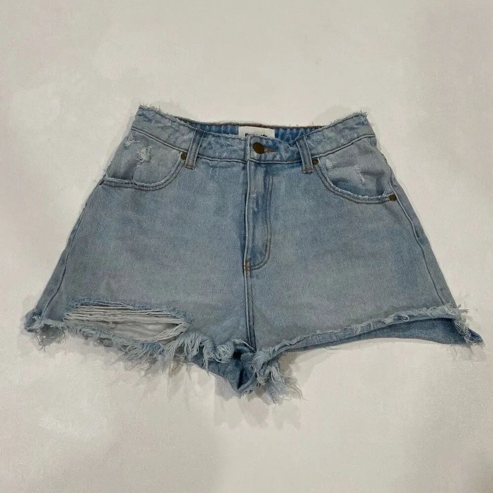 Rolla’s Dusters High Rise Relaxed Denim Shorts Women’s Size 25 Distressed Cutoff